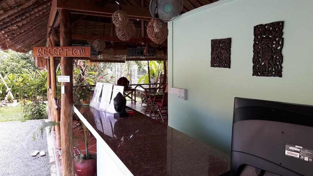 Bird Of Paradise Bungalows Kep Exterior photo