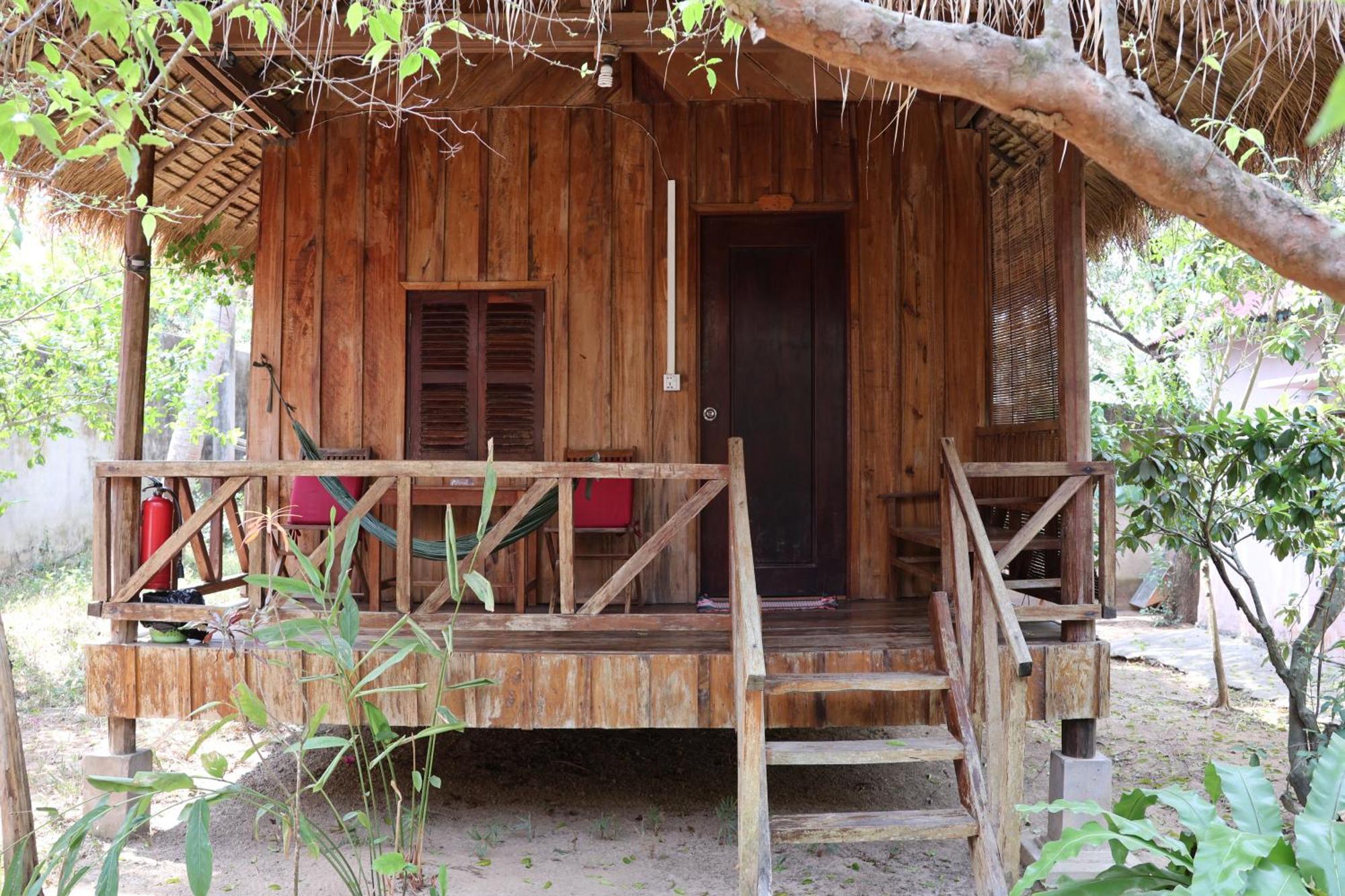 Bird Of Paradise Bungalows Kep Exterior photo